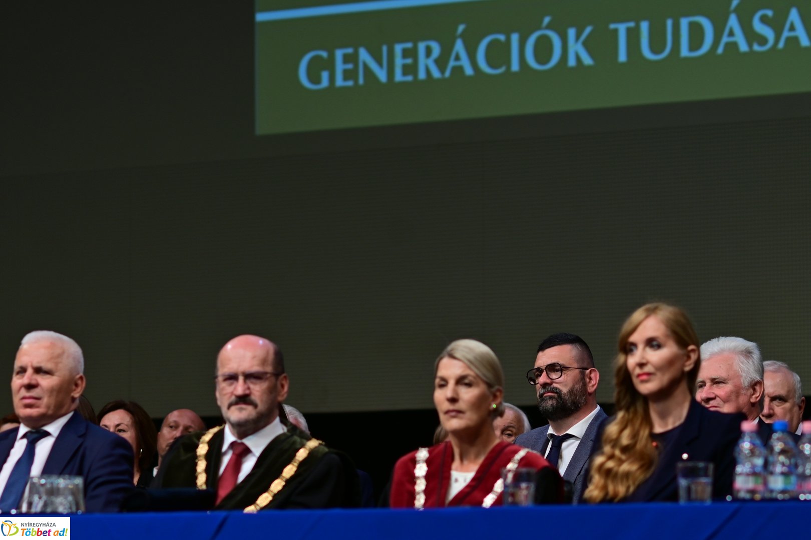 Oklevélátadó Ünnepi Szenátusi Ülés az egyetemen 2025 júliusában