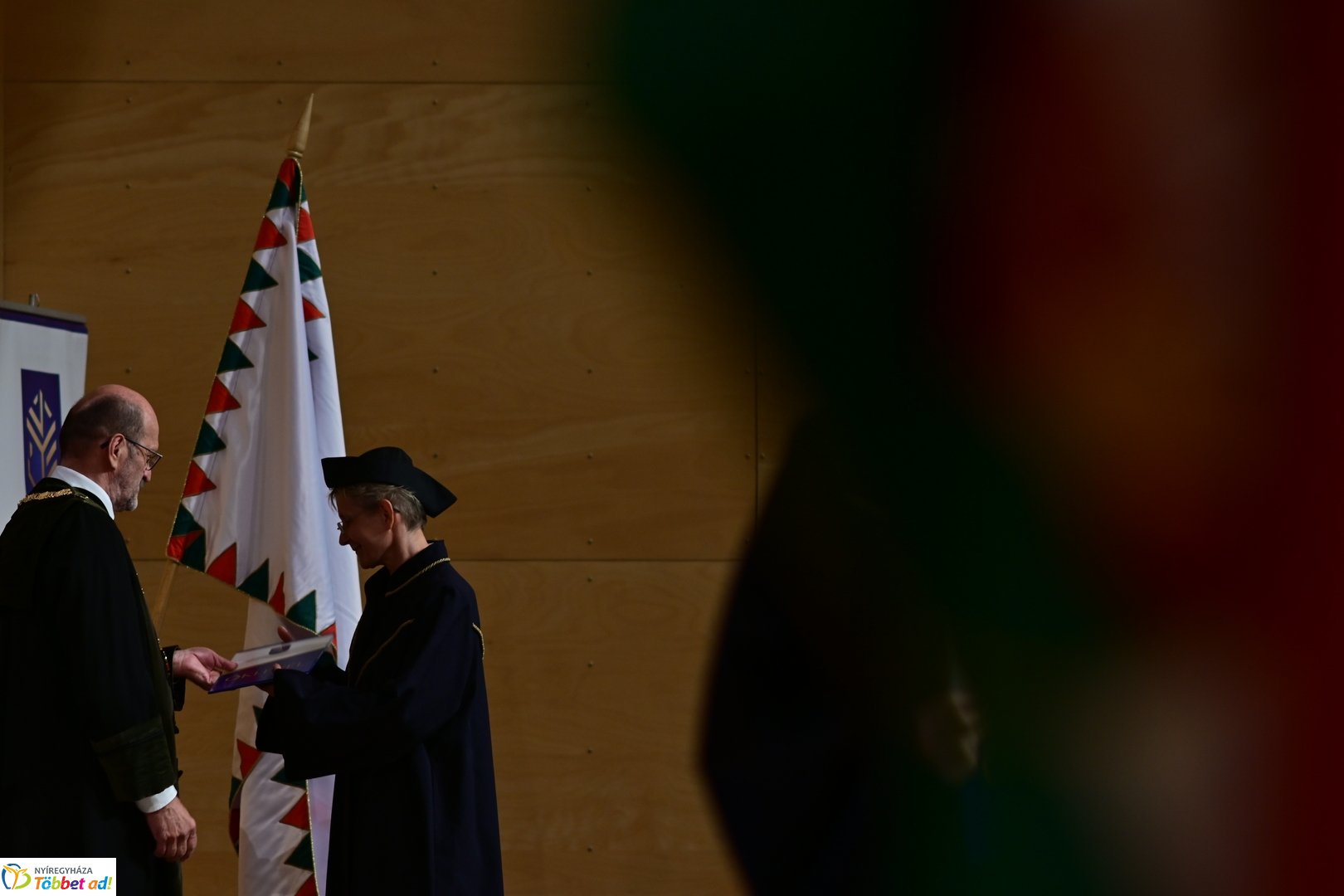 Oklevélátadó Ünnepi Szenátusi Ülés az egyetemen 2025 júliusában