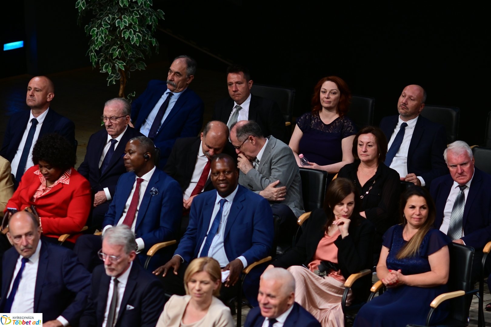 Oklevélátadó Ünnepi Szenátusi Ülés az egyetemen 2025 júliusában