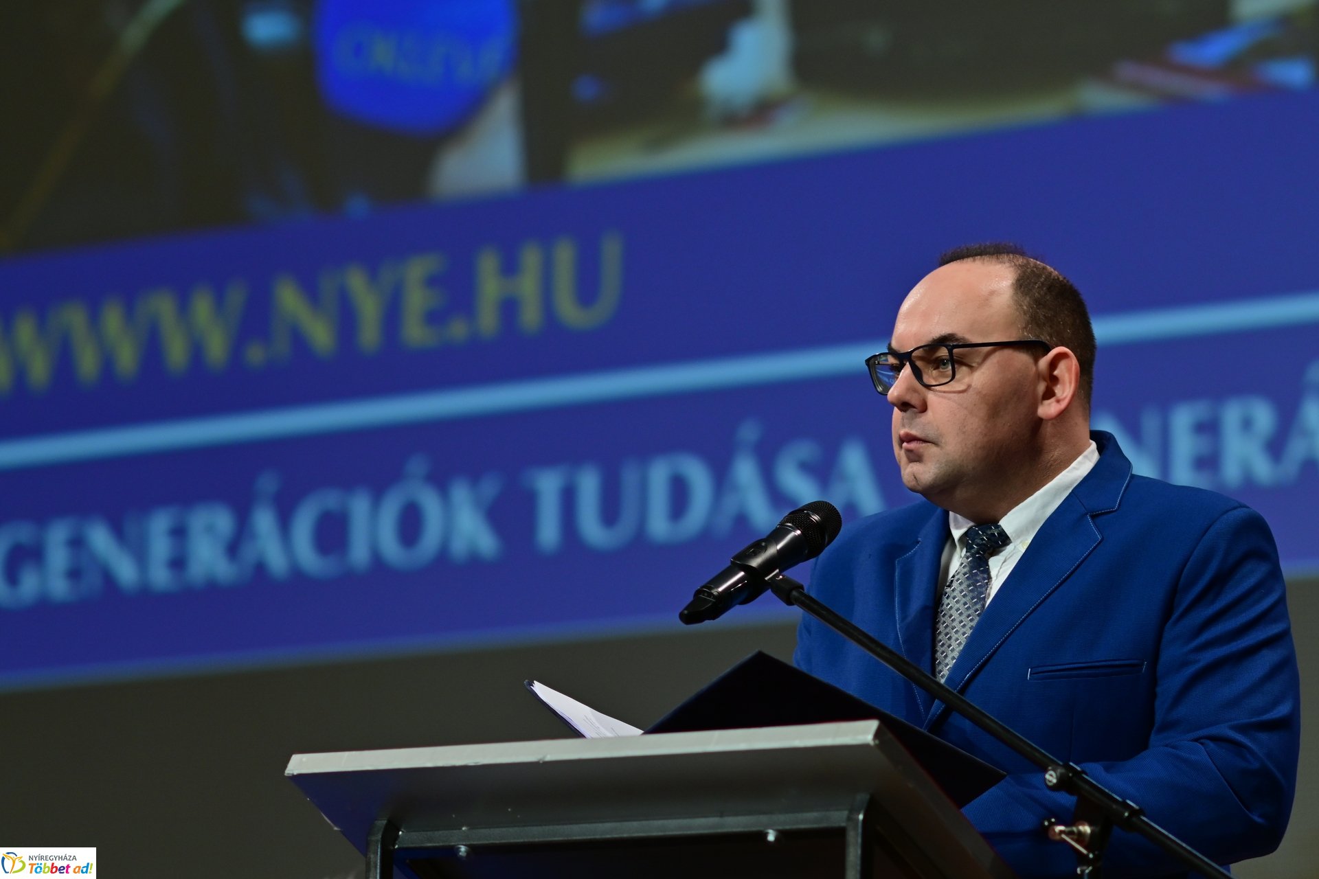 Oklevélátadó Ünnepi Szenátusi Ülés a Nyíregyházi Egyetemen 2025 februárjában