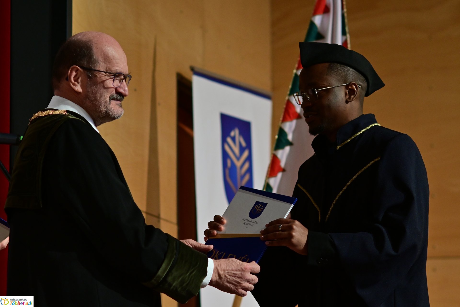 Oklevélátadó Ünnepi Szenátusi Ülés a Nyíregyházi Egyetemen 2025 februárjában
