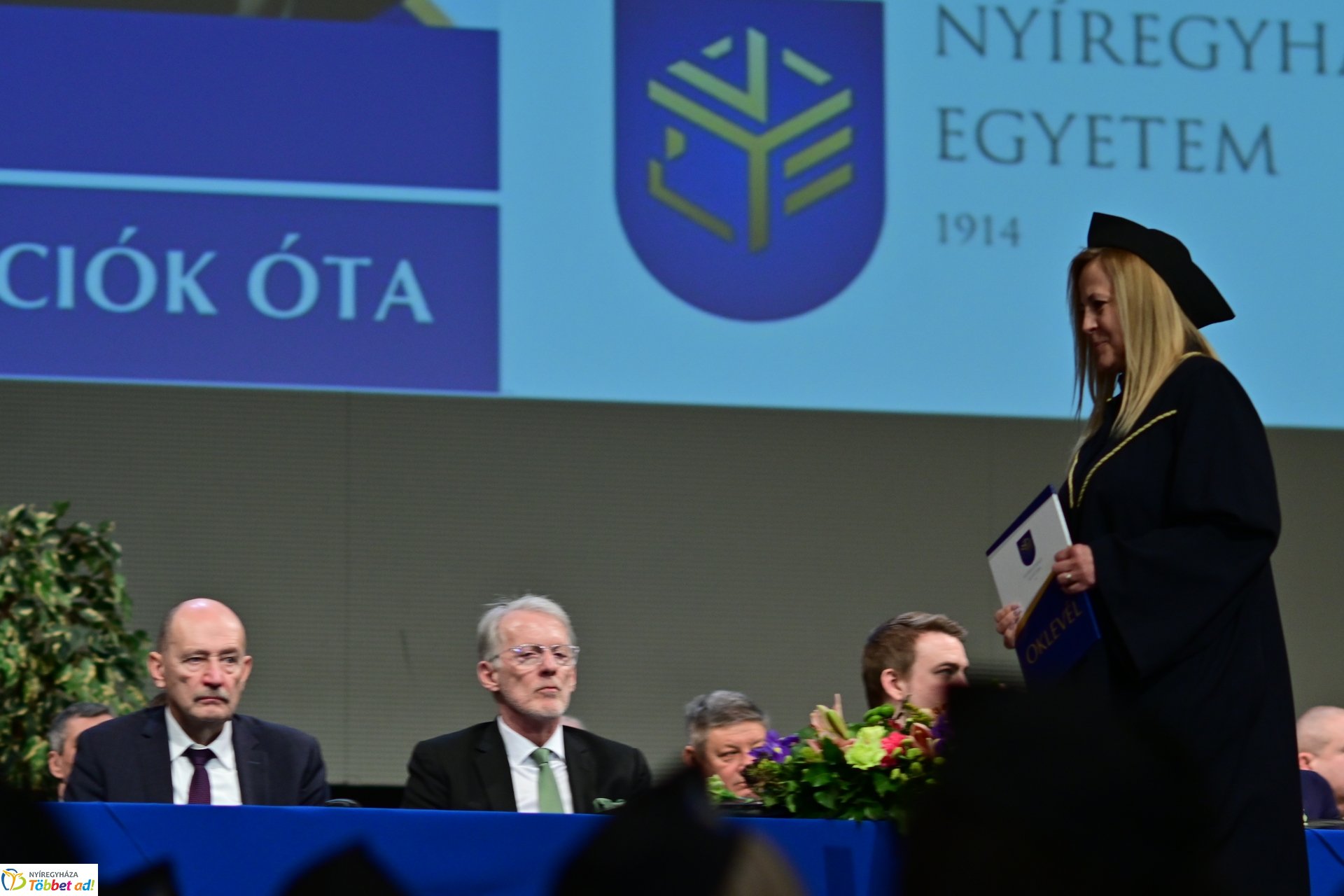 Oklevélátadó Ünnepi Szenátusi Ülés a Nyíregyházi Egyetemen 2025 februárjában
