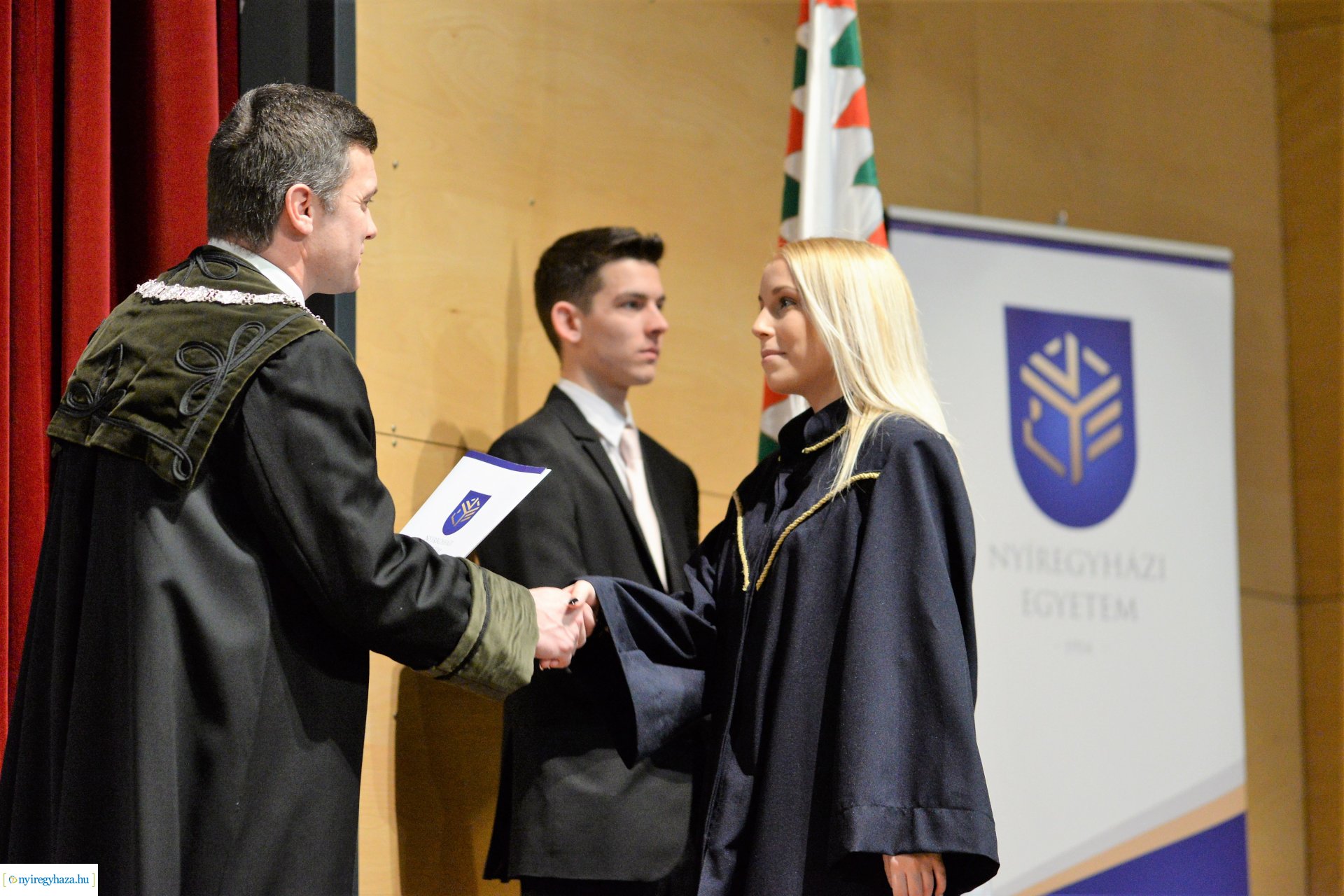 Oklevélátadó ünnepség a Nyíregyházi Egyetemen