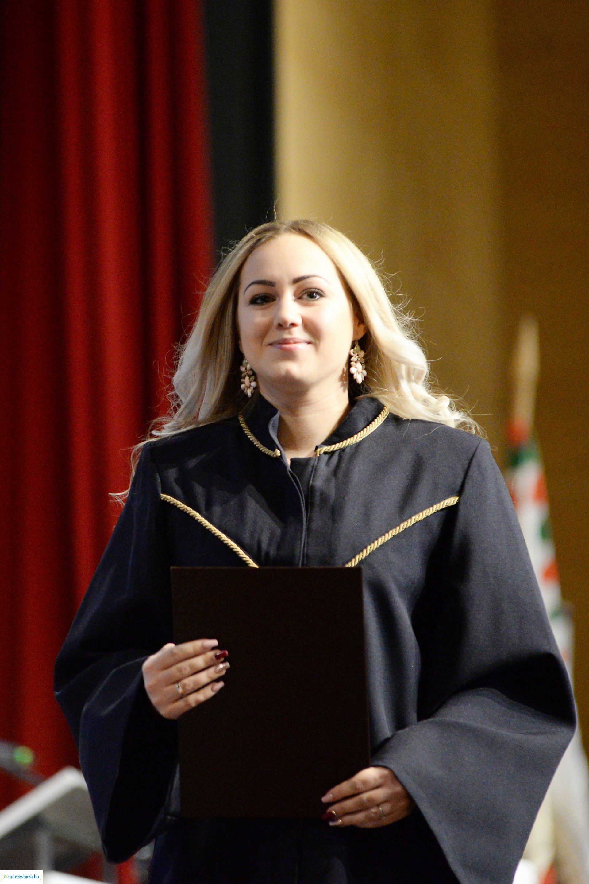 Oklevélátadó ünnepség a Nyíregyházi Egyetemen