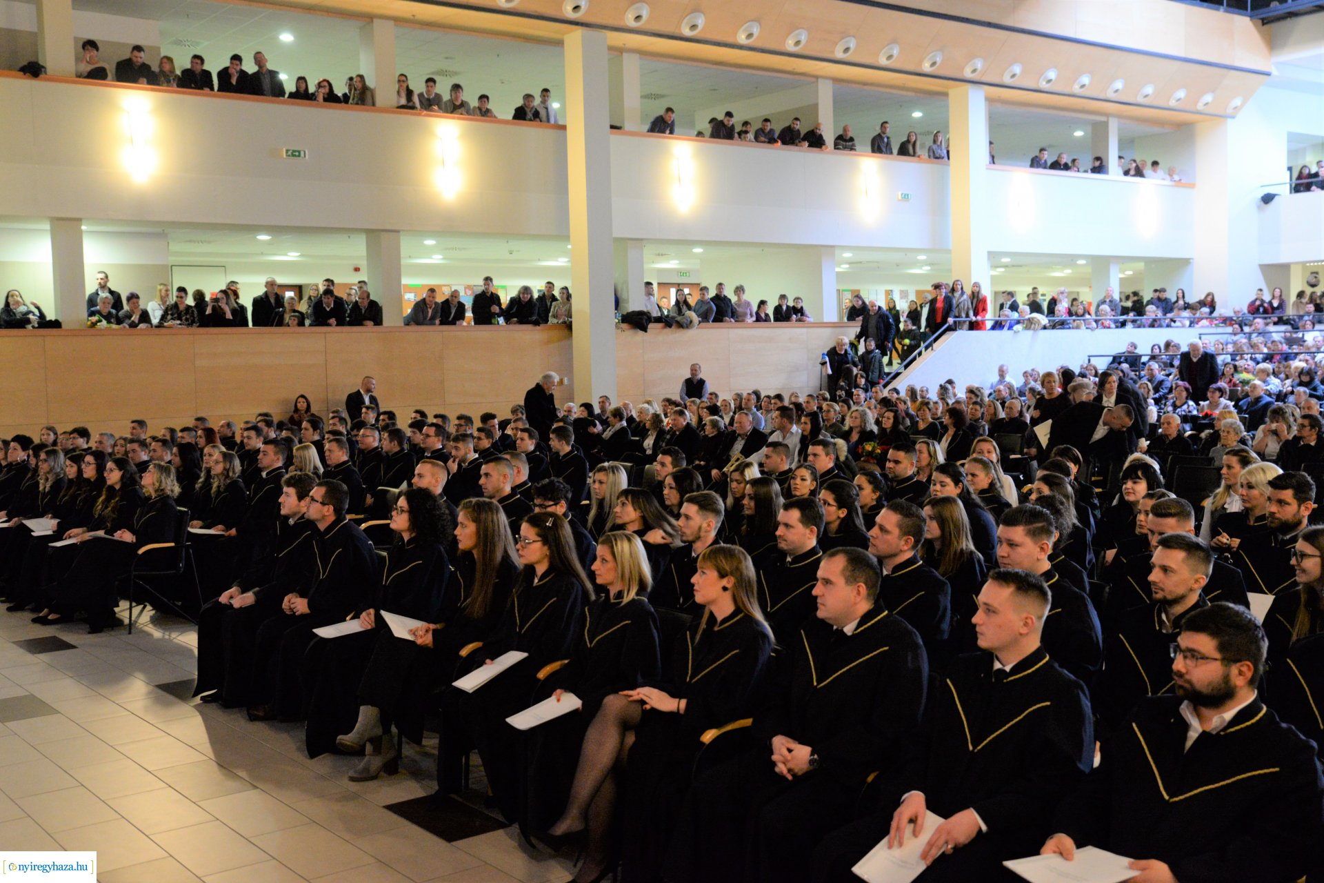 Oklevélátadó ünnepség a Nyíregyházi Egyetemen