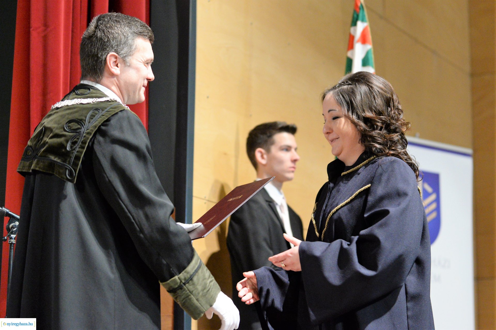 Oklevélátadó ünnepség a Nyíregyházi Egyetemen