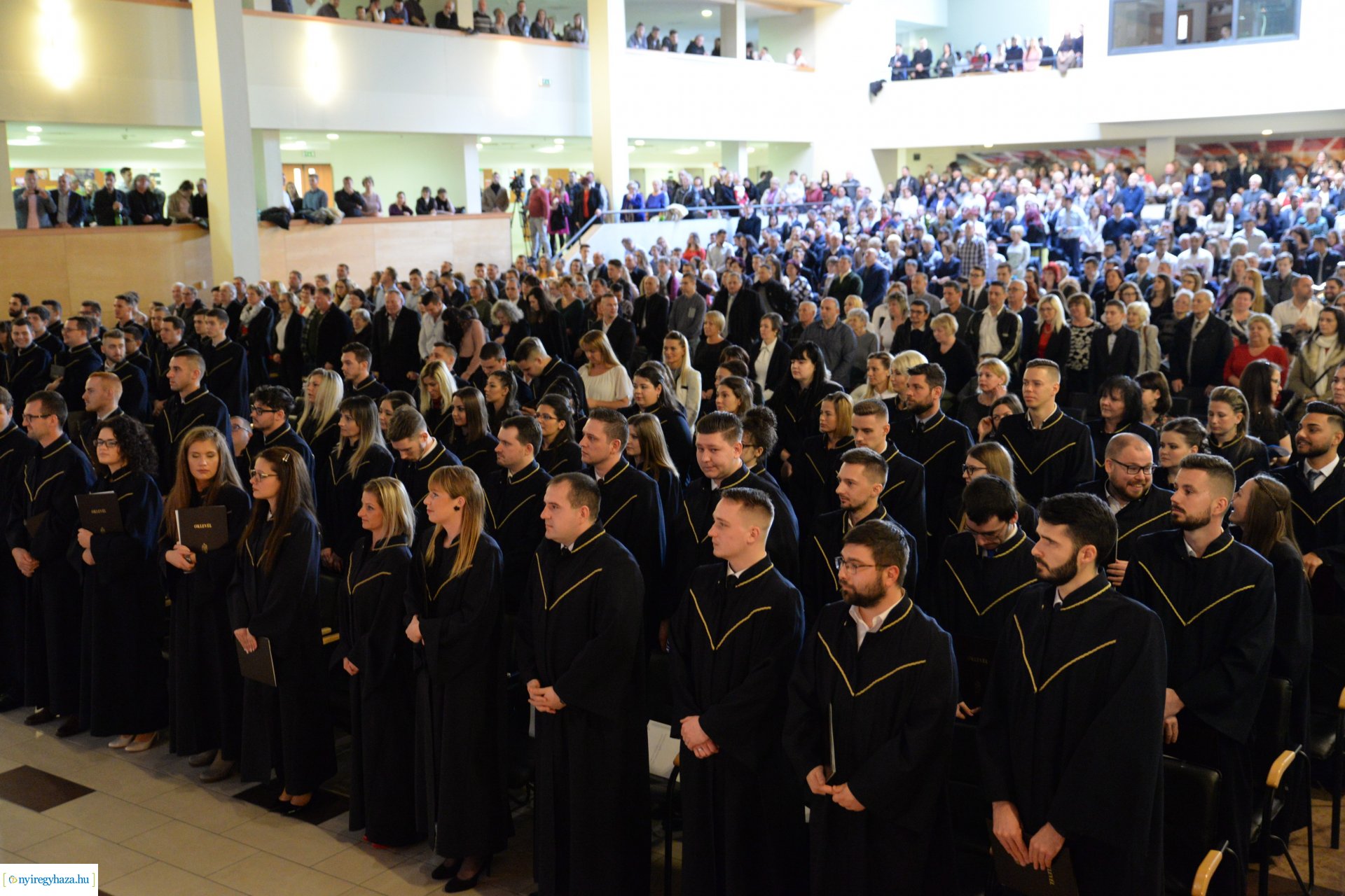 Oklevélátadó ünnepség a Nyíregyházi Egyetemen