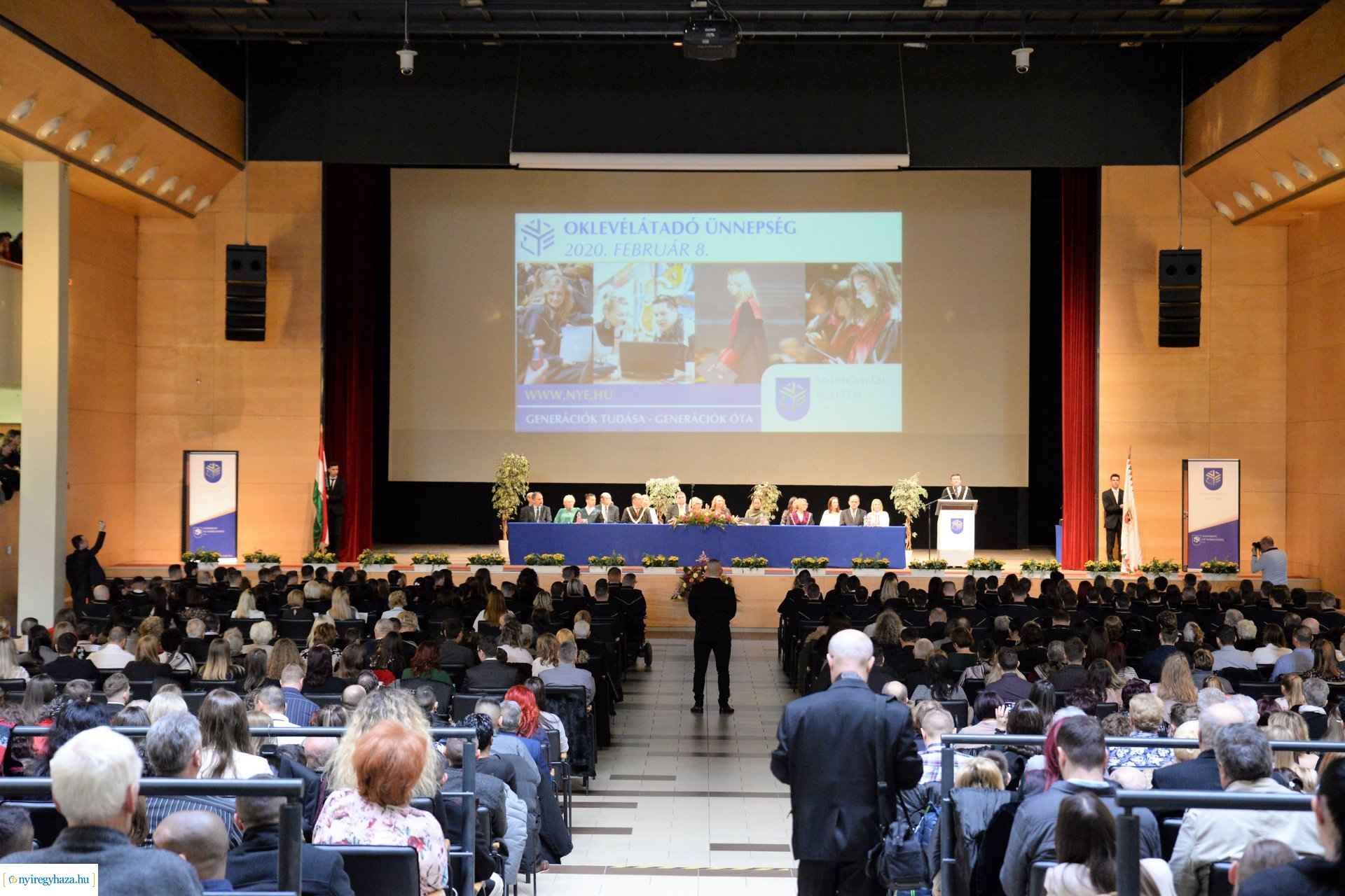 Oklevélátadó ünnepség a Nyíregyházi Egyetemen