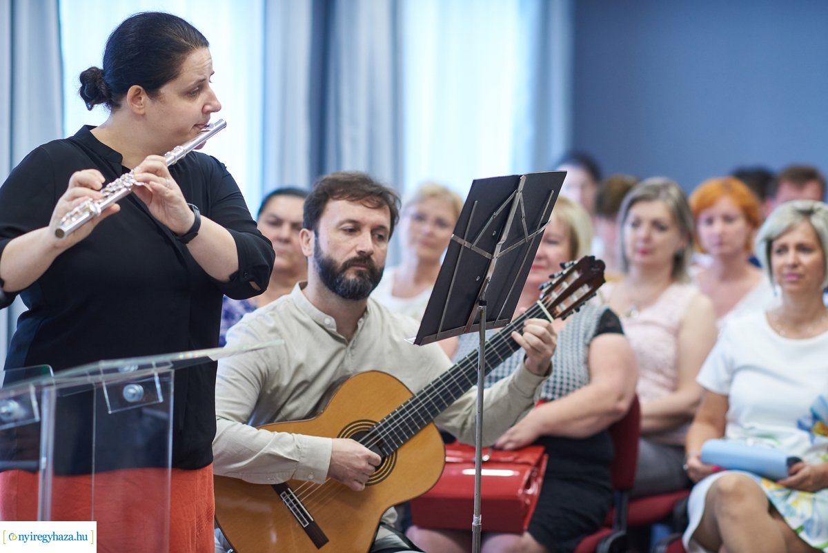 Oklevelek átadása a Kállay Kúriában