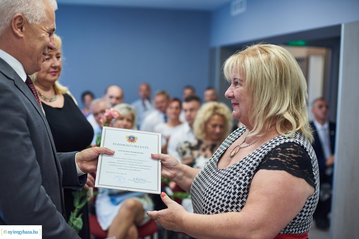 Oklevelek átadása a Kállay Kúriában