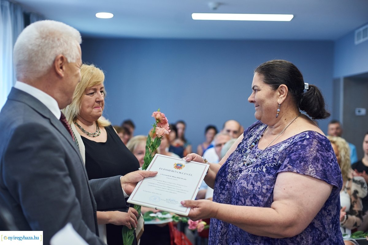 Oklevelek átadása a Kállay Kúriában