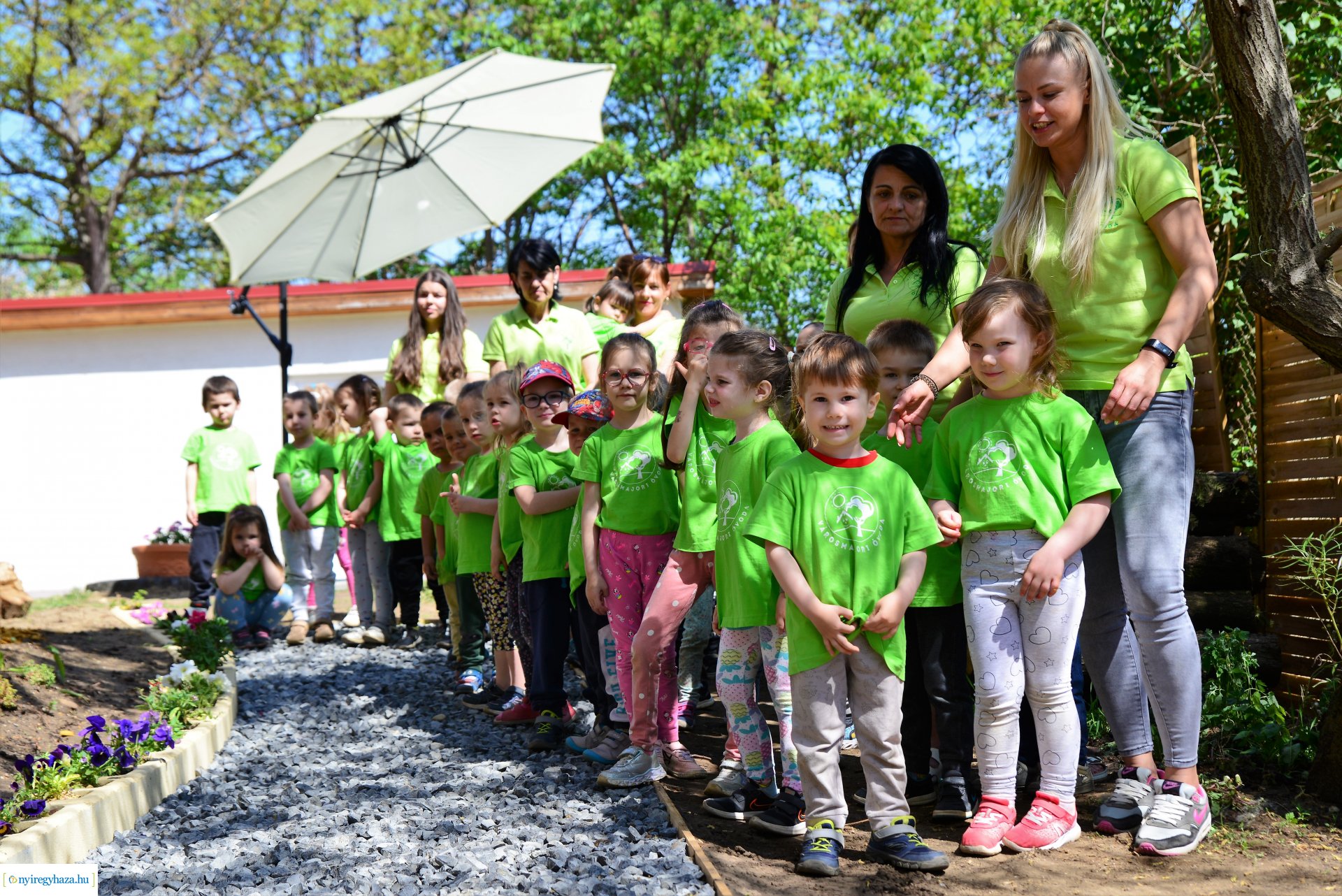Ökokert átadás a Városmajor utcai óvodában