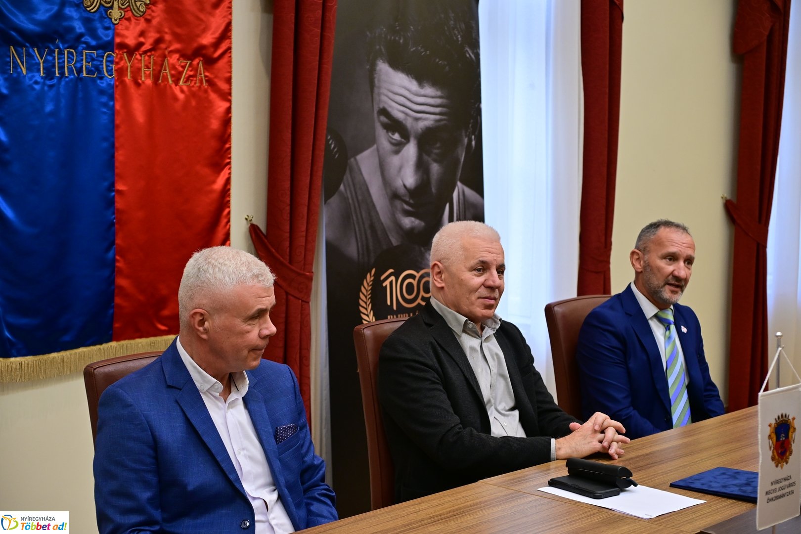 Ökölvívói együttműködési megállapodás a Városházán 2026