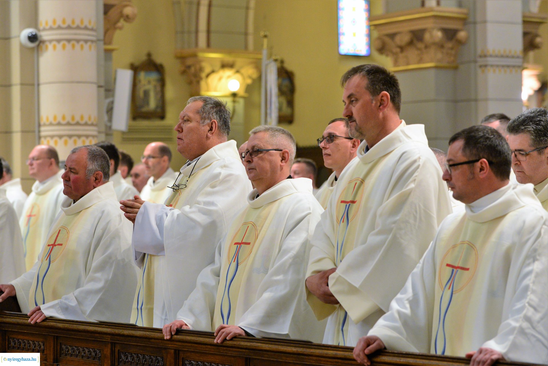 Olajszentelési szentmise a Magyarok Nagyasszonya társszékesegyházban