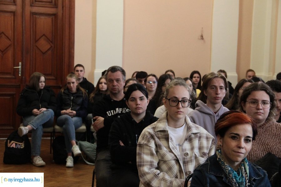 Olimpikonok a Kossuth Lajos gimnáziumban 20230419