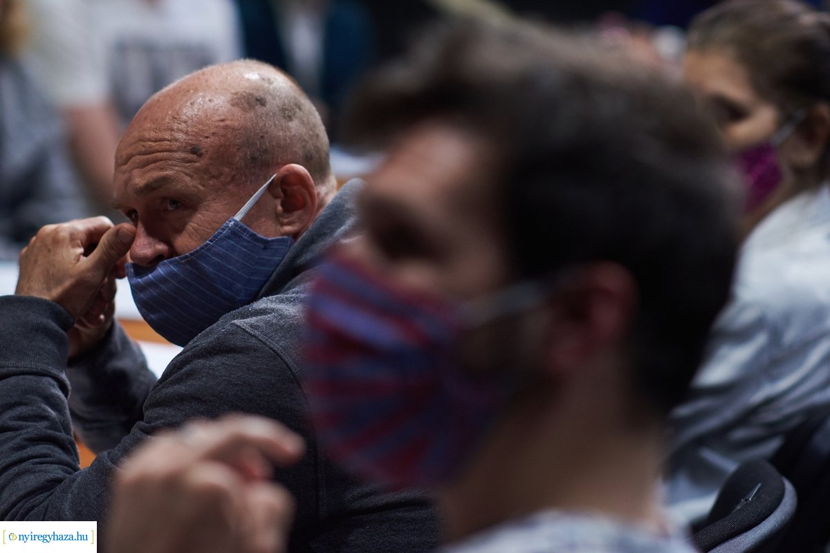 Olvasópróba - A kripli