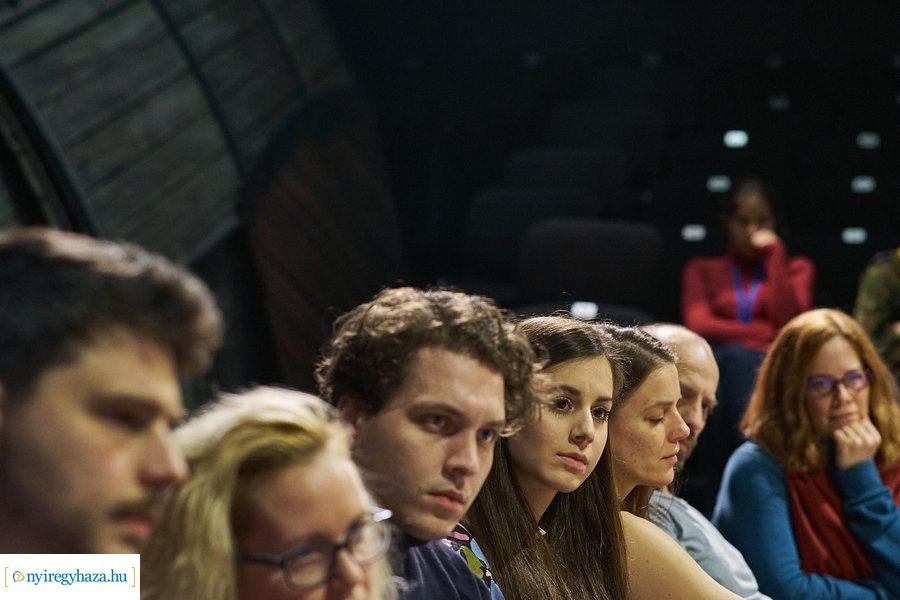 Olvasópróba - Cseresznyéskert