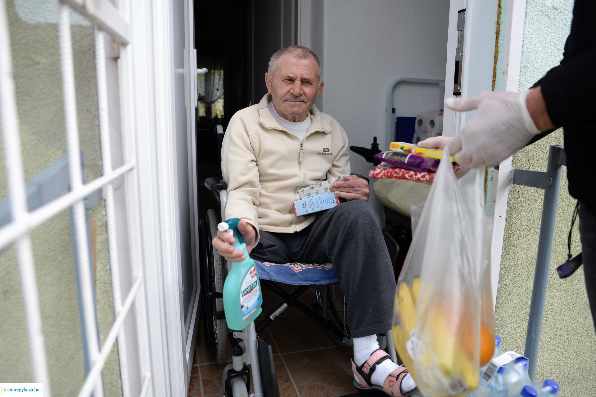 Önkéntes segítség a járvány idején