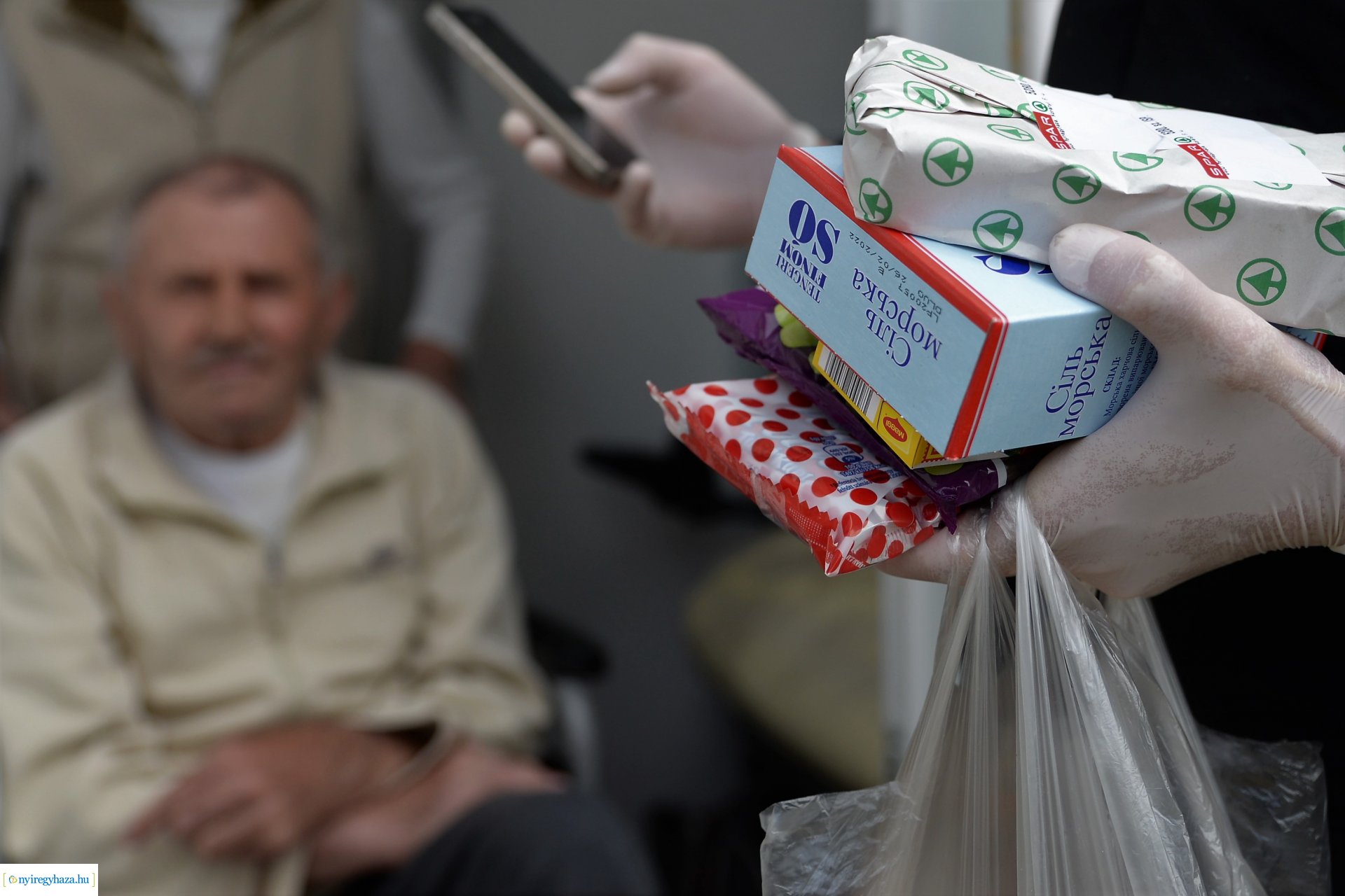 Önkéntes segítség a járvány idején