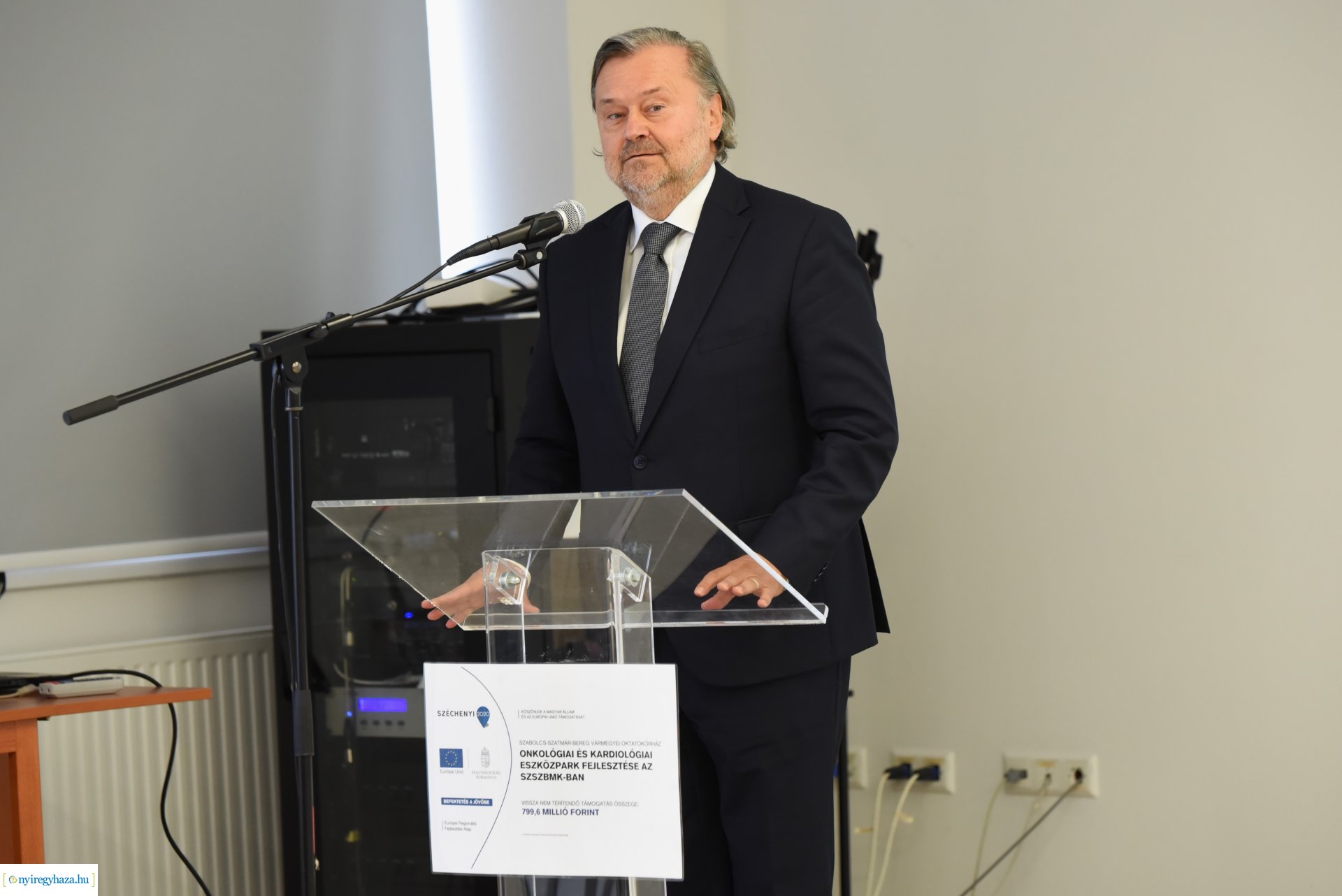 Onkológiai és kardiológiai eszközpark fejlesztése a SZSZBMK-ban - projektzáró rendezvény