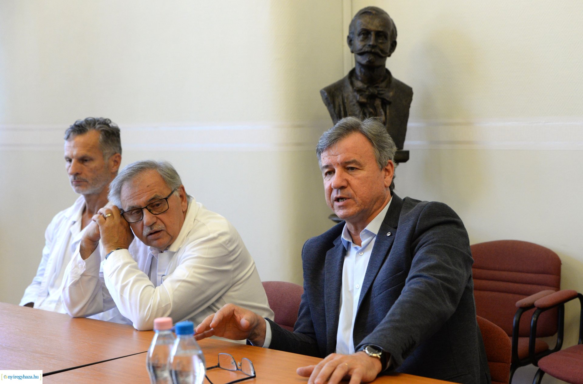 Onkológiai és kardiológiai eszközpark fejlesztés a kórházban - sajtótájékoztató