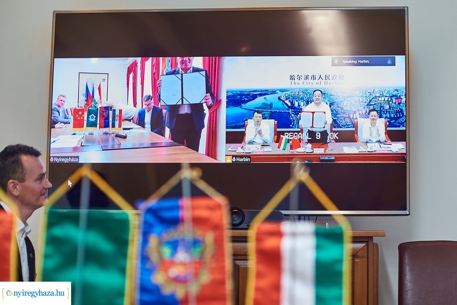 Online együttműködési megállapodás Harbinnal