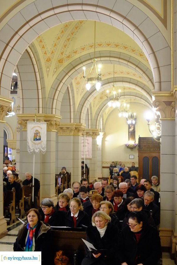 Orgona áldás a Magyarok Nagyasszonya Társszékesegyházban