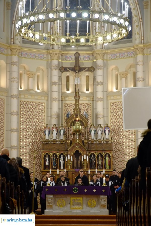 Orgona áldás a Magyarok Nagyasszonya Társszékesegyházban