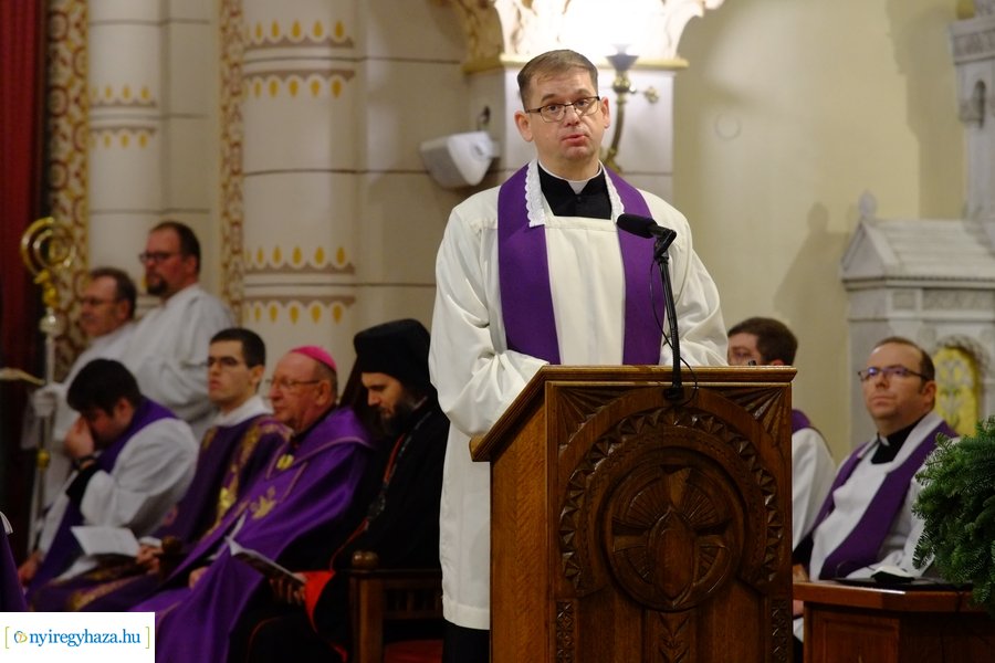 Orgona áldás a Magyarok Nagyasszonya Társszékesegyházban