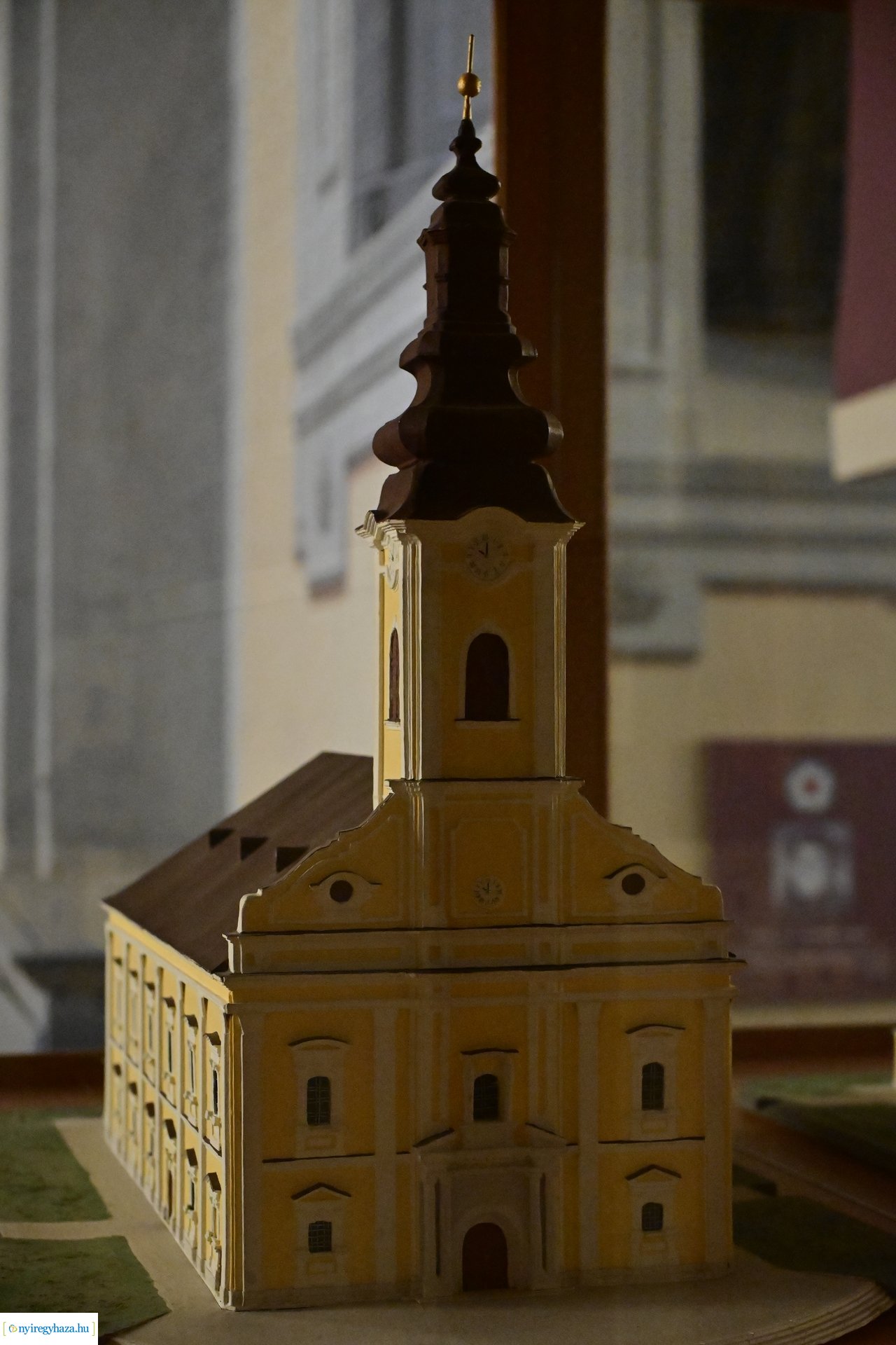 Örökváltság 200  -  2024