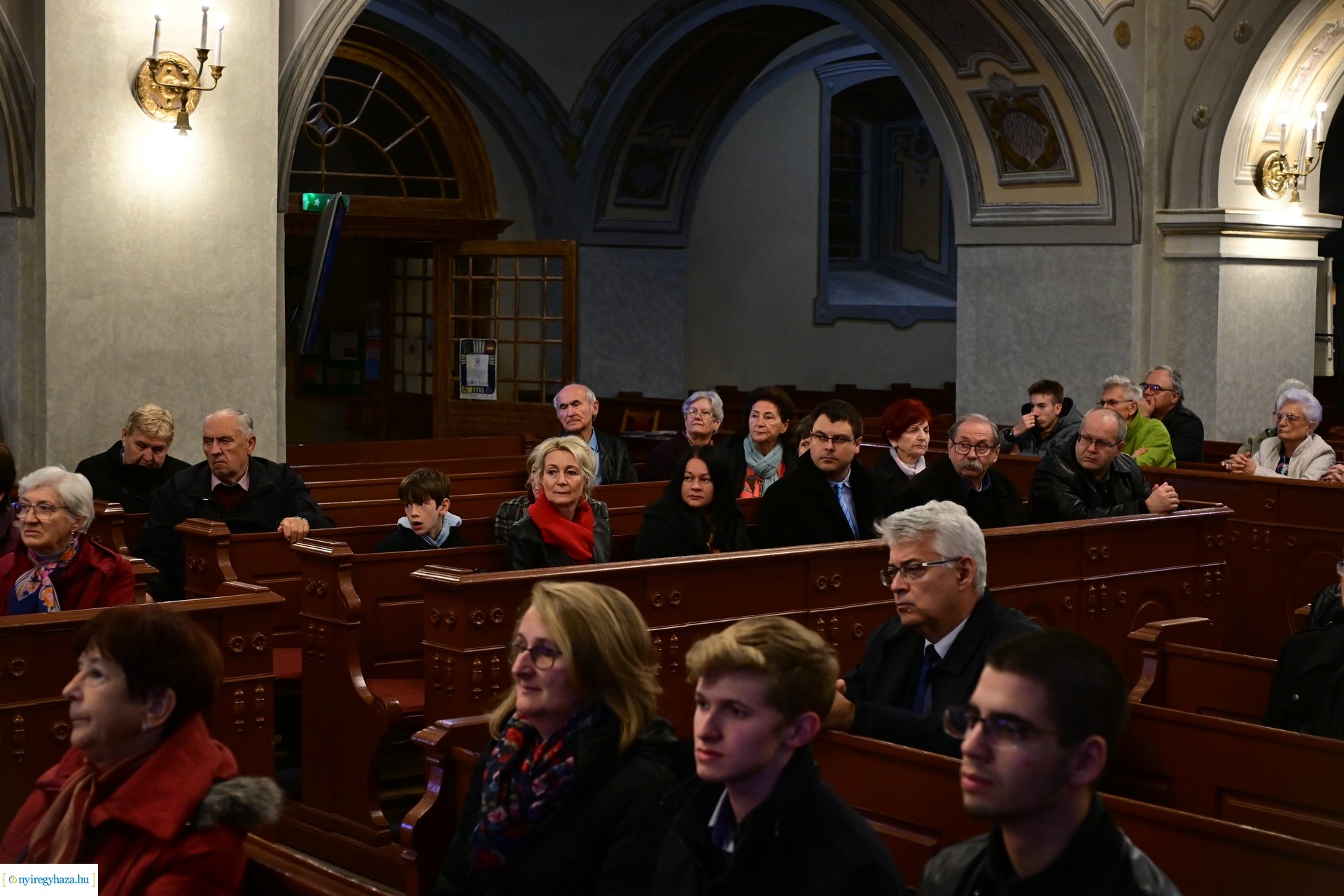 Örökváltság 200  -  2024