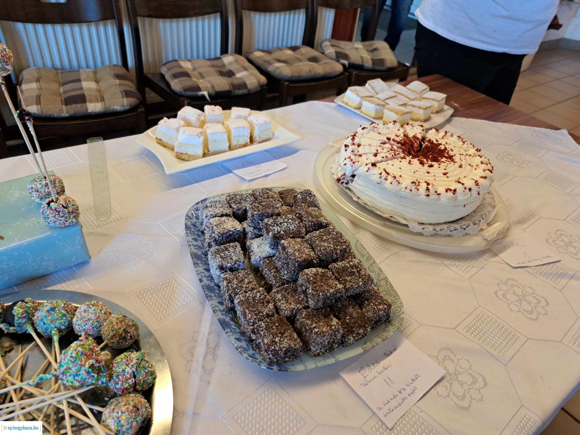 Orosi sütitsütő verseny