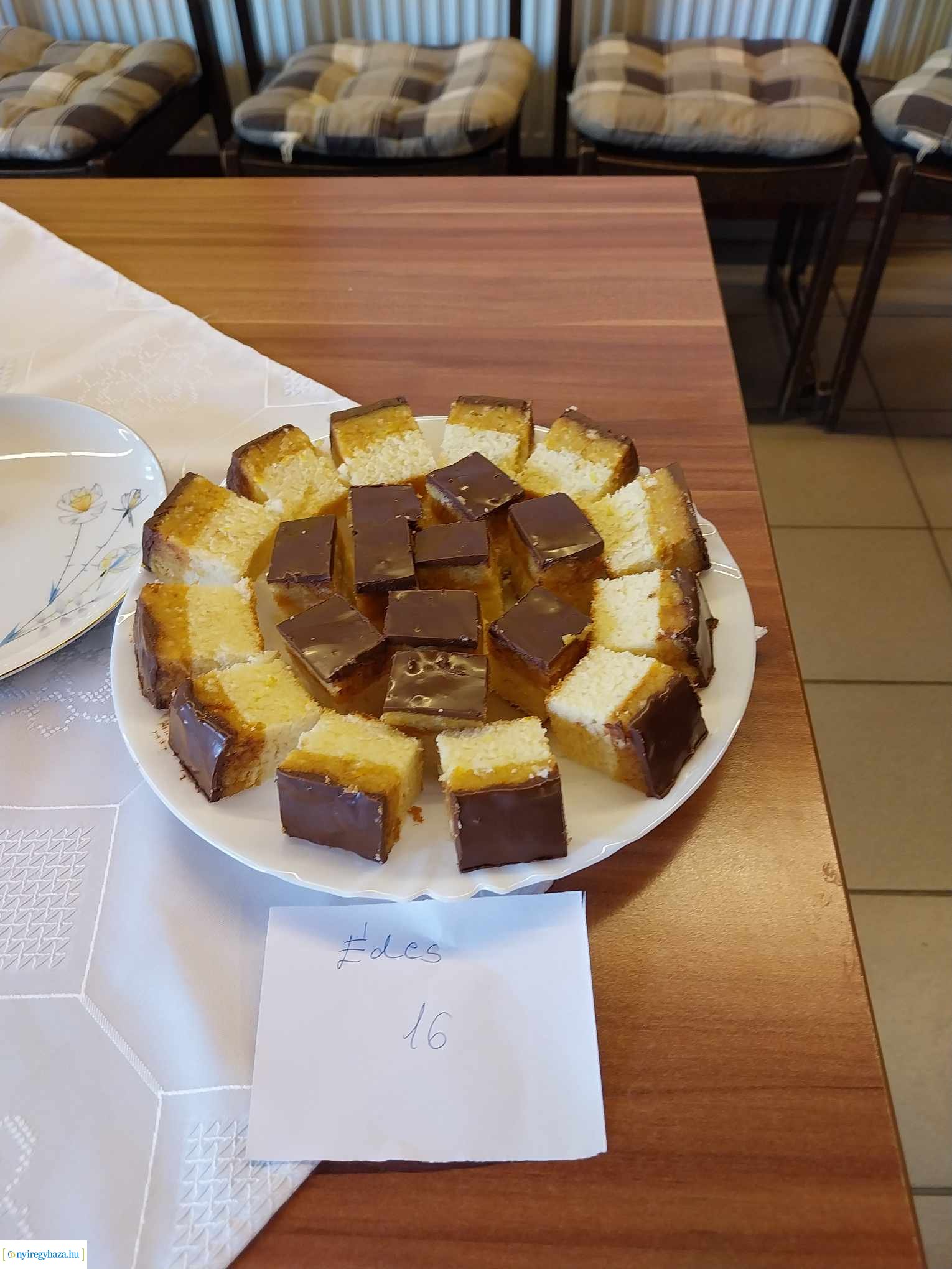 Orosi sütitsütő verseny