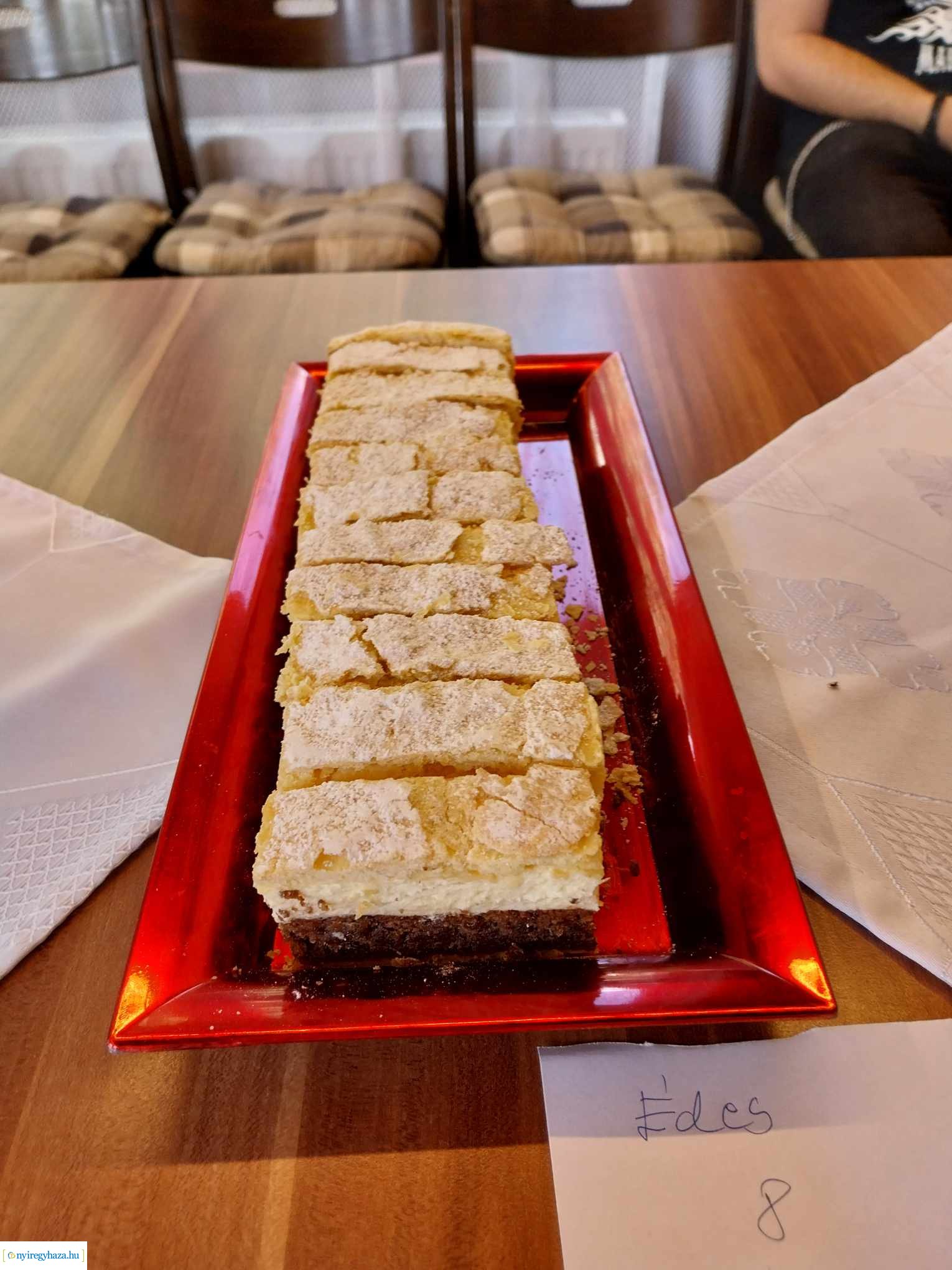 Orosi sütitsütő verseny