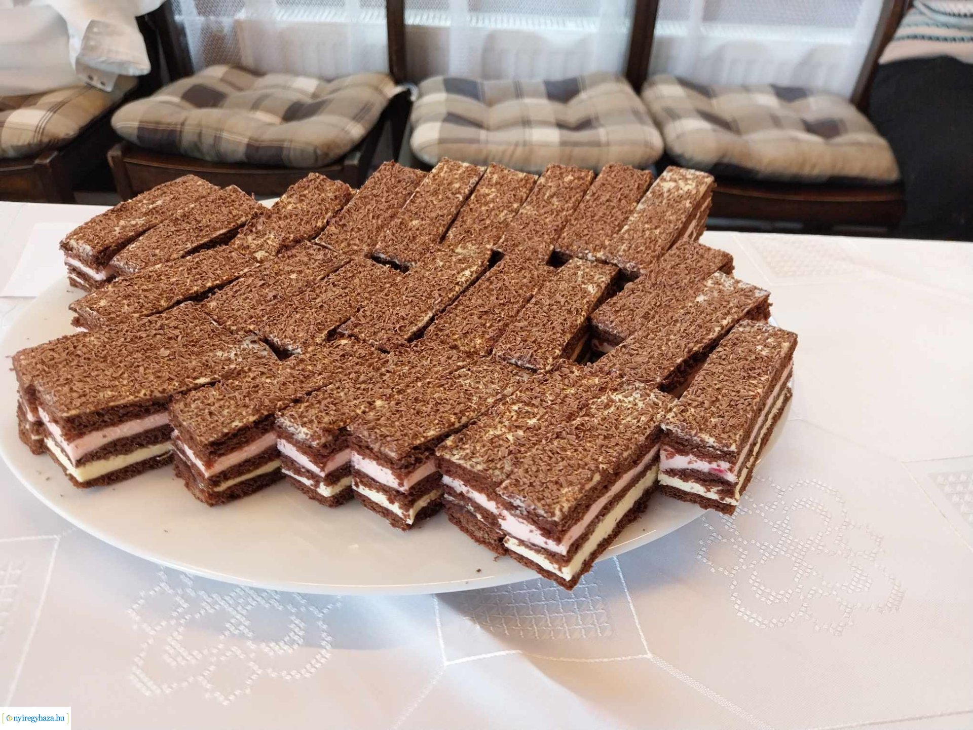 Orosi sütitsütő verseny