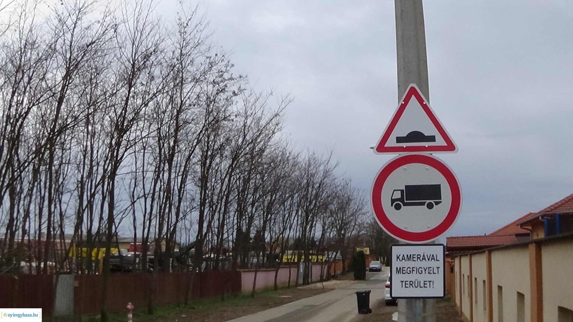 Oroson a Napkelte utcára tilos behajtani teherautóval a Mezsgye utcáról