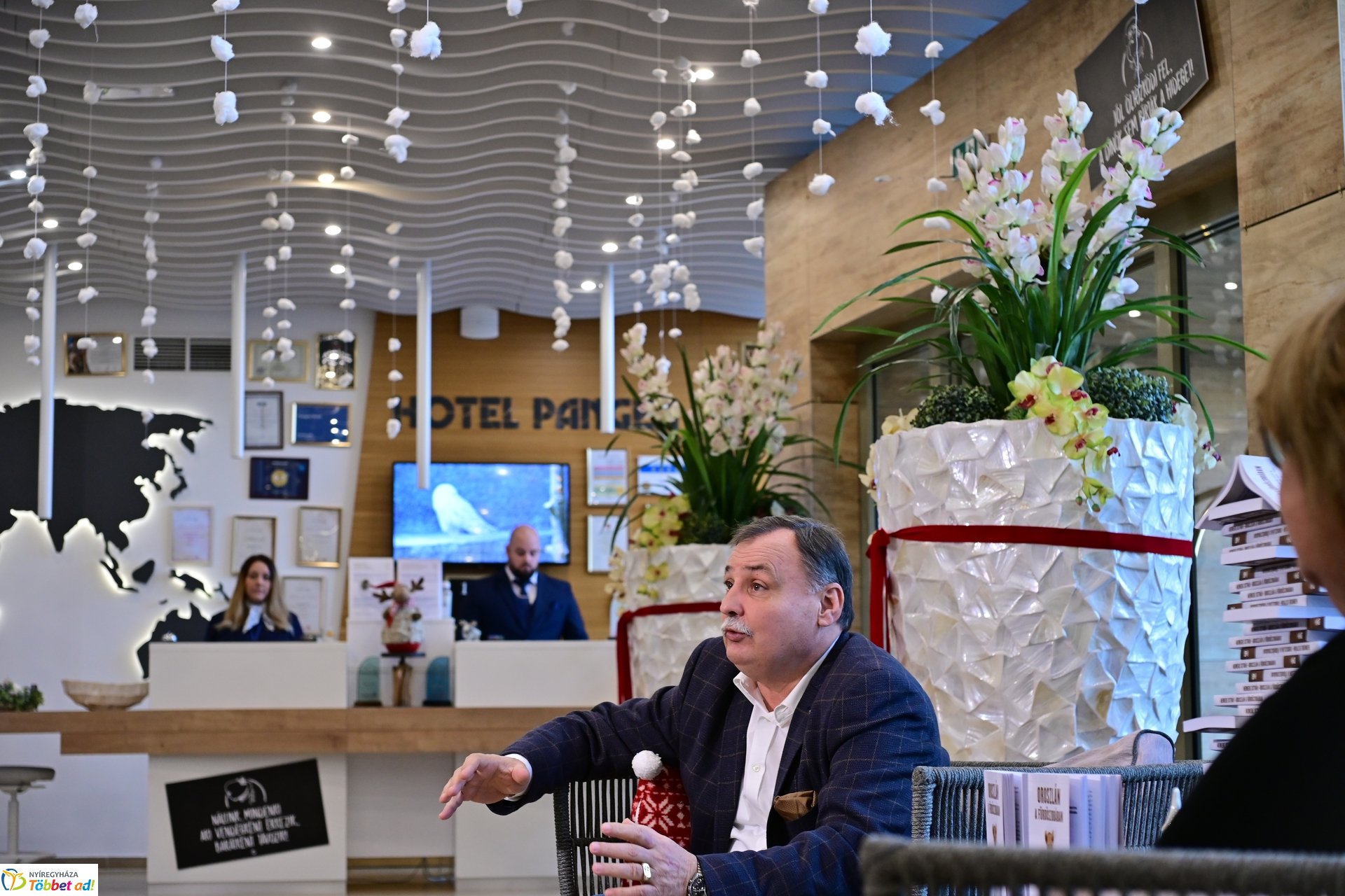 Oroszlán a fürdőszobában - kötetbemutató a Hotel Pangeában