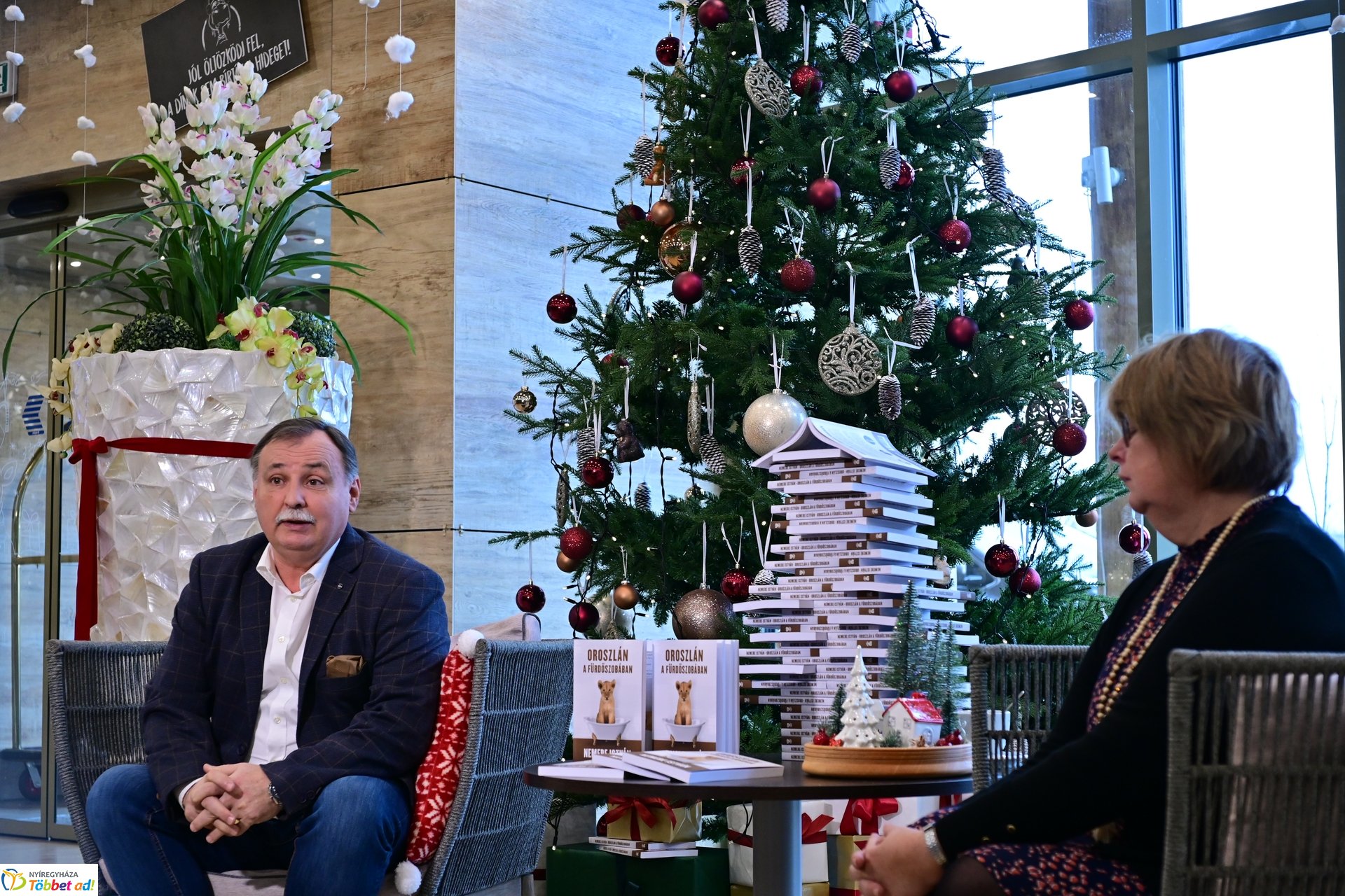 Oroszlán a fürdőszobában - kötetbemutató a Hotel Pangeában