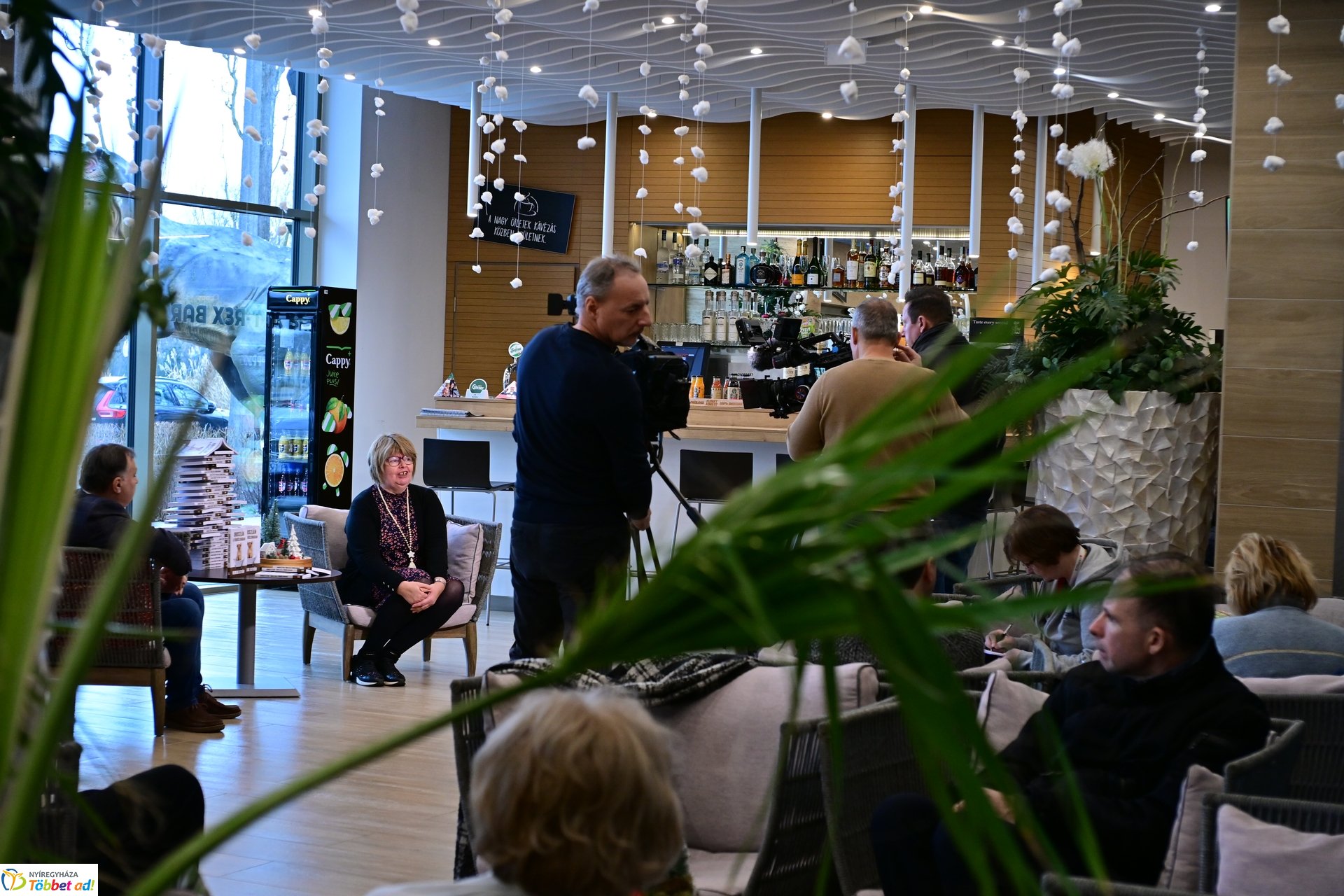 Oroszlán a fürdőszobában - kötetbemutató a Hotel Pangeában