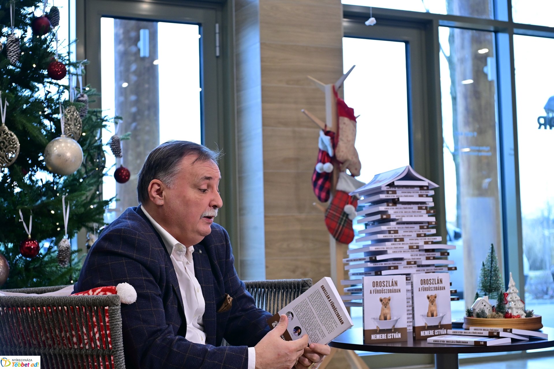 Oroszlán a fürdőszobában - kötetbemutató a Hotel Pangeában