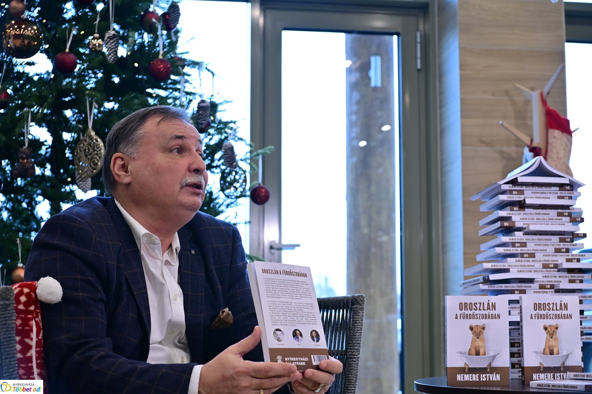 Oroszlán a fürdőszobában - kötetbemutató a Hotel Pangeában