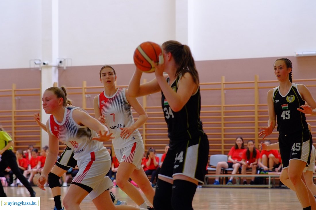 Országos U18 kosárlabda bajnokság Nyíregyházán