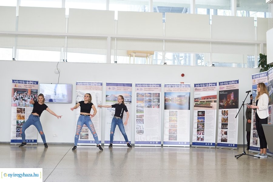 Országos Agora nyitás