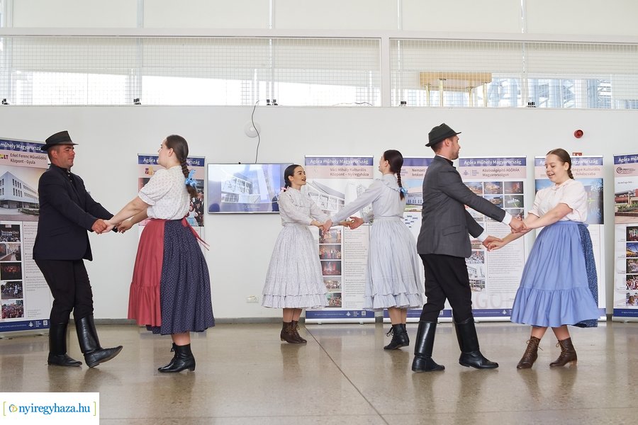 Országos Agora nyitás