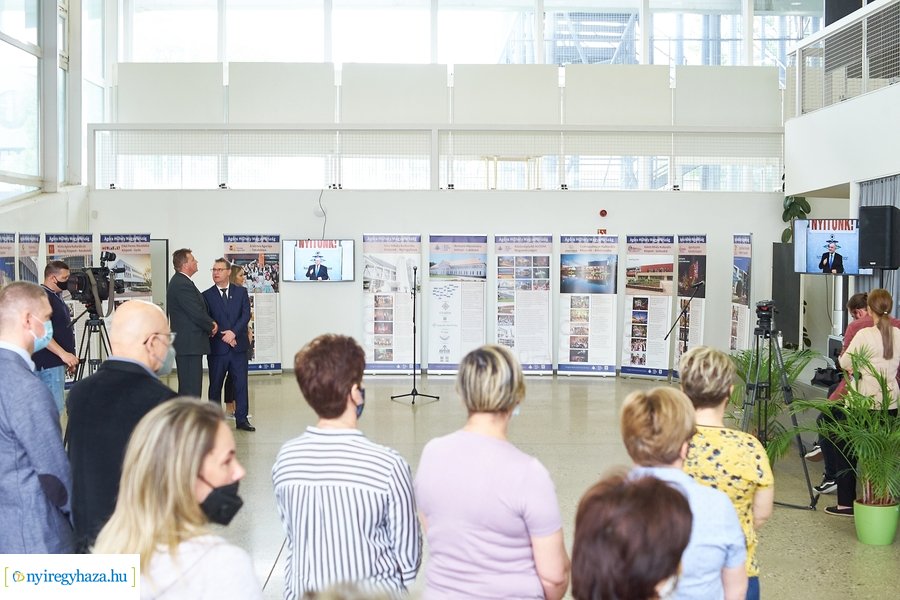 Országos Agora nyitás