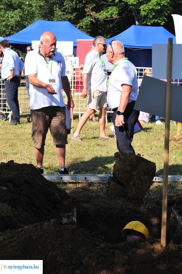 Országos Sírásó verseny Nyíregyházán - 2023