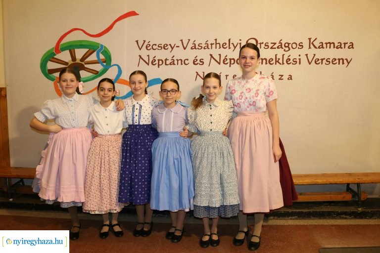 Országos versenyen a Szent Imre néptáncosai