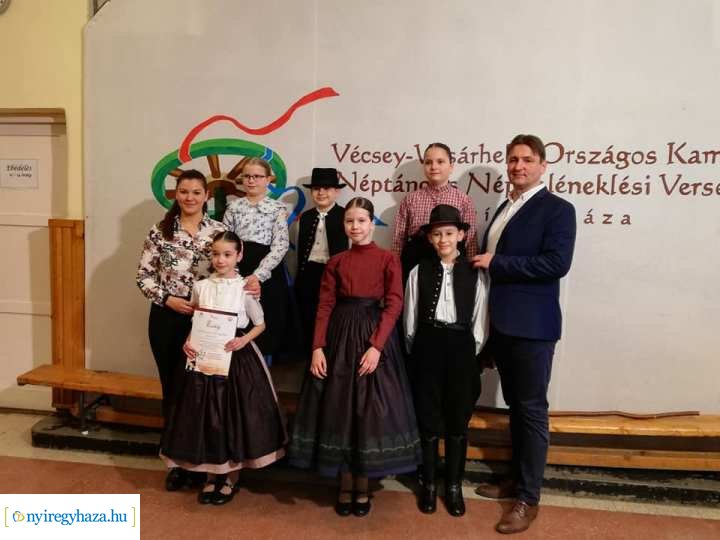 Országos versenyen a Szent Imre néptáncosai