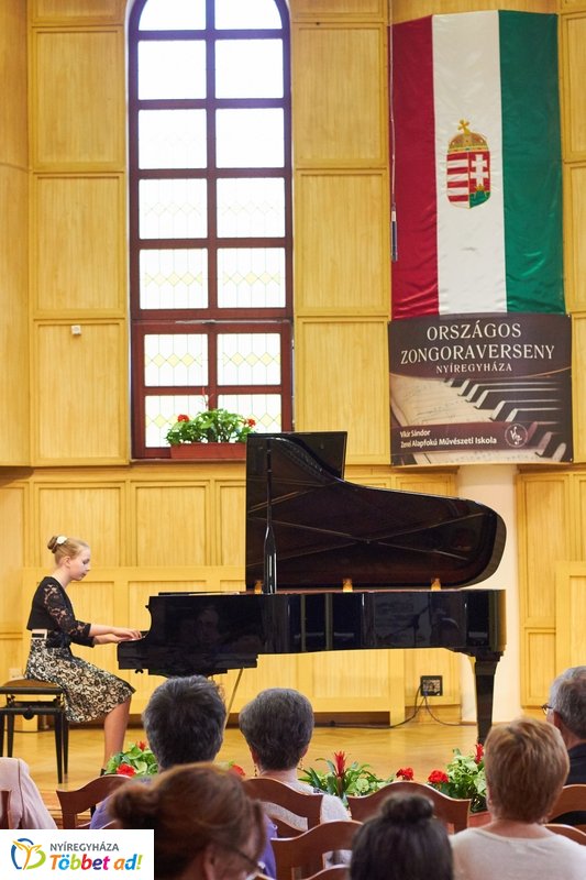 Országos zongoraverseny a Vikár iskolában