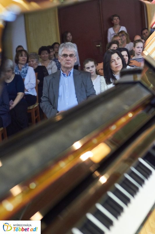 Országos zongoraverseny a Vikár iskolában